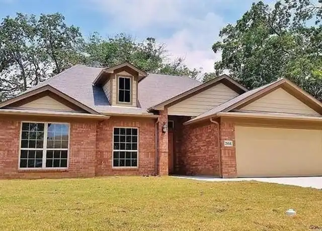 Property at 2614 Summit View St, Grand Prairie, TX, 75050, 4 beds, 2 baths, [object Object]