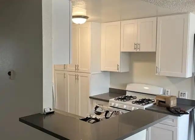Property at 732 Laconia Blvd Unit 7, Los Angeles, CA, 90044, 2 beds, 1.5 baths, [object Object]