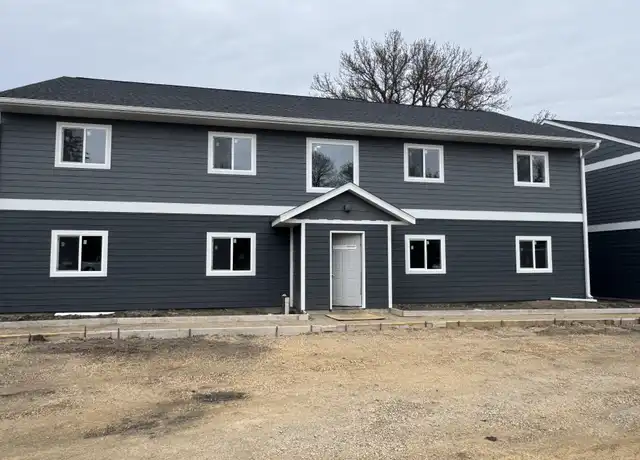 Property at 524 6th St Unit CD, Nicollet, MN, 56074, 2 beds, 1 bath, [object Object]