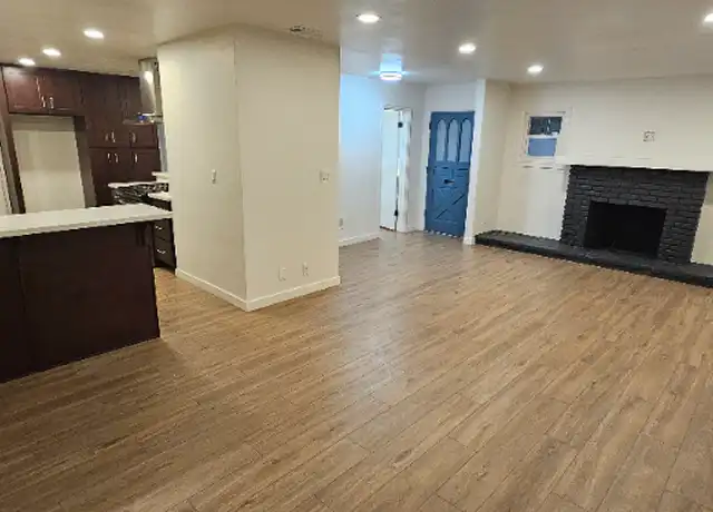 Property at 6609 Winnetka Ave, Winnetka, CA, 91306, 1 bed, 1 bath, [object Object]