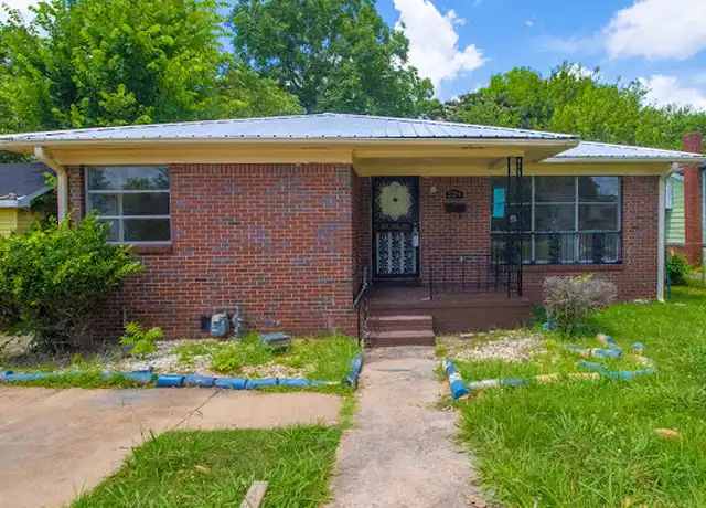 Property at 524 55th St, Fairfield, AL, 35064, 5 beds, 2 baths, [object Object]