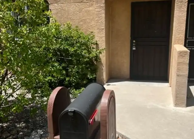 Property at 605 High St NE, Albuquerque, NM, 87102, 3 beds, 1.5 baths, [object Object]