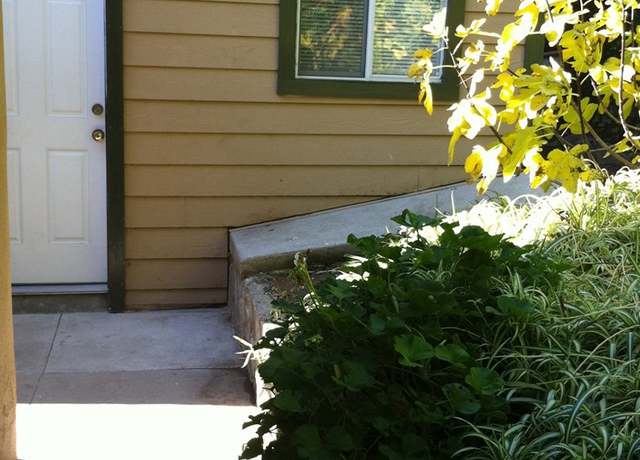 Photo of 351 Auburn Ave, Sierra Madre, CA 91024