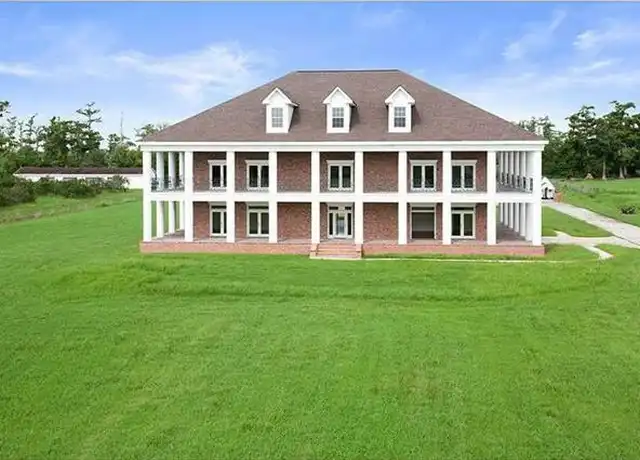 Property at 13864 LA-23, Belle Chasse, LA, 70037, 6 beds, 4.5 baths, [object Object]