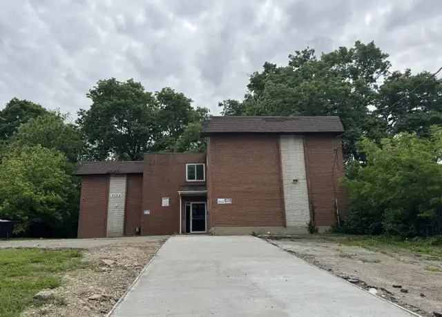 Property at 2324 Iroll Ave Unit 2, Cincinnati, OH, 45225, 1 bed, 1 bath, [object Object]