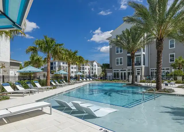 Property at The Marlow Gainesville - 1880 SW 43rd St, Gainesville, FL, 32607, 1 bed, 1 bath, [object Object]