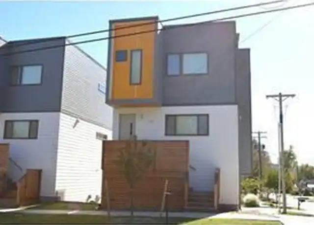 Property at 191 W Martin Luther King Jr Blvd, Fayetteville, AR, 72701, 3 beds, 2 baths, [object Object]