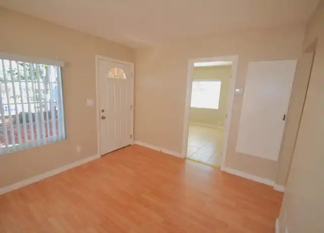 Property at 13295 Beaver St, Sylmar, CA, 91342, 3 beds, 2 baths, [object Object]