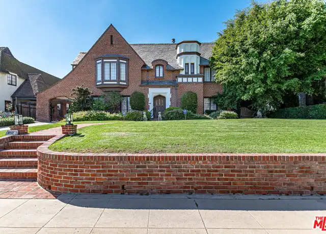 Property at 165 N Las Palmas Ave, Los Angeles, CA, 90004, 5 beds, 4.5 baths, [object Object]