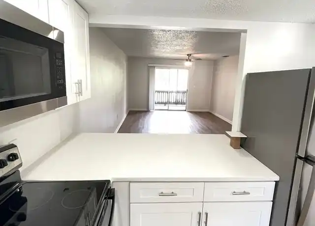 Property at 2620 NE 52nd Ct Unit R-44, Silver Springs, FL, 34488, 2 beds, 2 baths, [object Object]