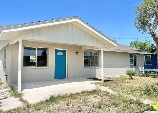 Property at 538 Anaquitas St, Mercedes, TX, 78570, 4 beds, 2 baths, [object Object]