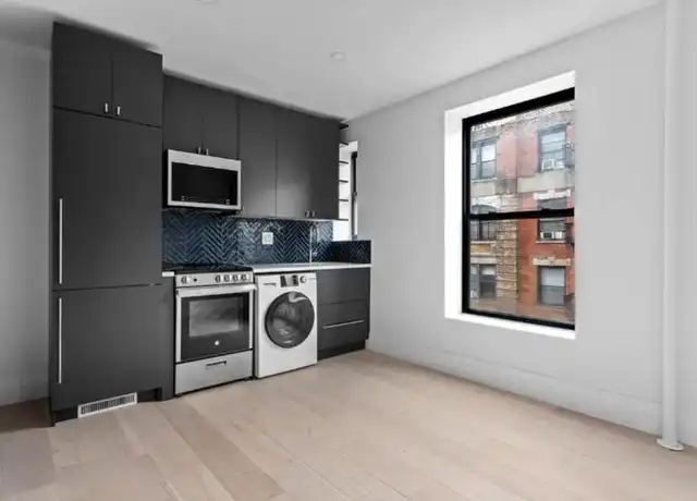Property at 371 Broome St Unit 21, New York, NY, 10013, 2 beds, 2 baths, [object Object]