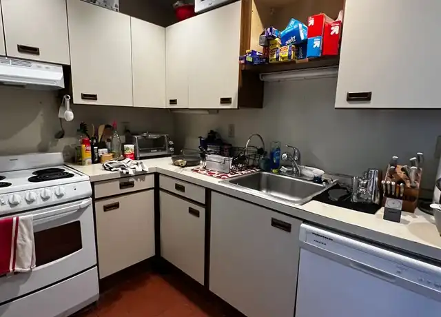 Property at 451 Park Dr Unit 3D, Boston, MA, 02215, 2 beds, 2 baths, [object Object]