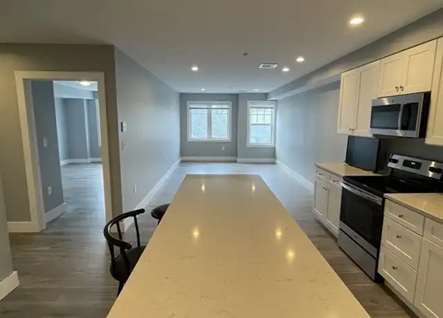 Property at 245 Bussey St Unit 306, Dedham, MA, 02026, 1 bed, 1 bath, [object Object]