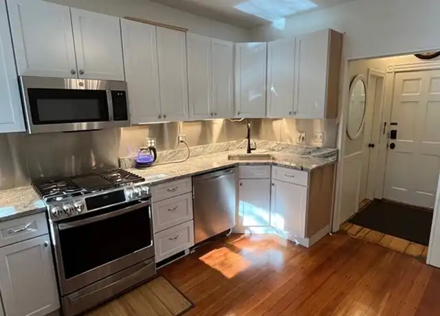 Property at 334 Hurley St Unit 1, Cambridge, MA, 02141, 2 beds, 1 bath, [object Object]