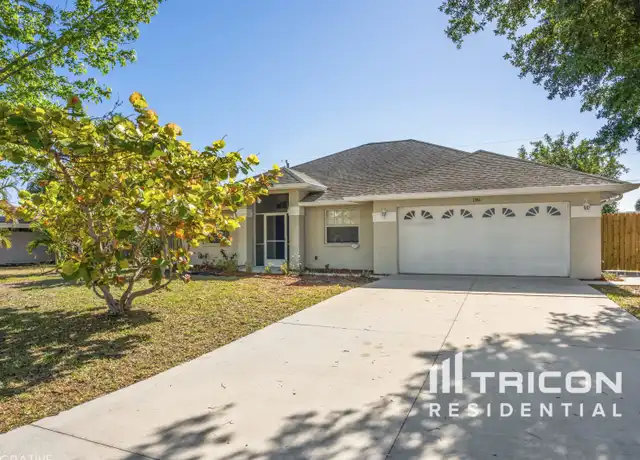 Property at 1761 Banyan Dr, Venice, FL, 34293, 3 beds, 2 baths, [object Object]