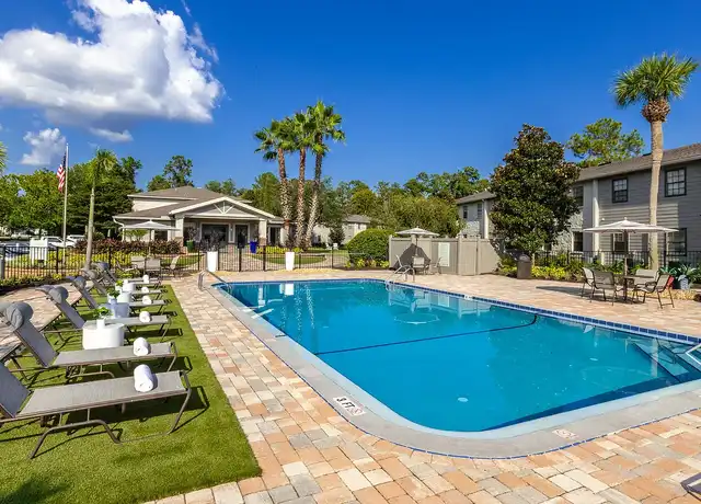 Property at Ridgemar Commons - 3611 SW 34th St, Gainesville, FL, 32608, 2 beds, 1 bath, [object Object]