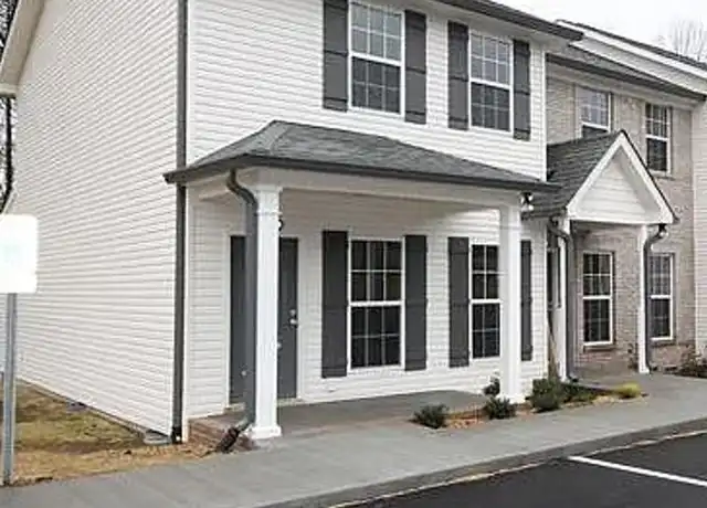 Property at 401 Caldwell Dr, Columbia, TN, 38401, 2 beds, 1.5 baths, [object Object]