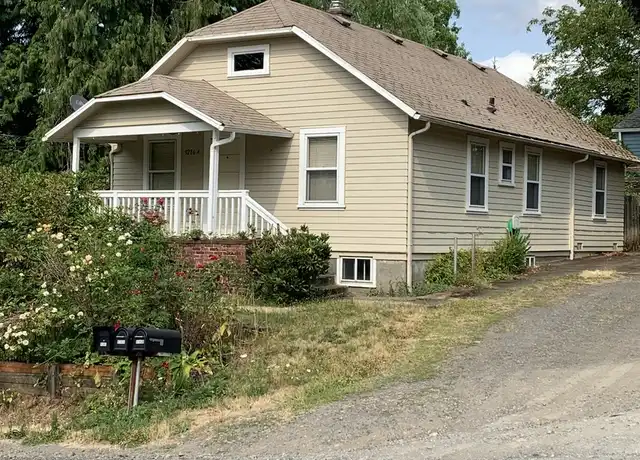 Property at 9286 SW 2nd Ave, Portland, OR, 97219, 3 beds, 1 bath, [object Object]
