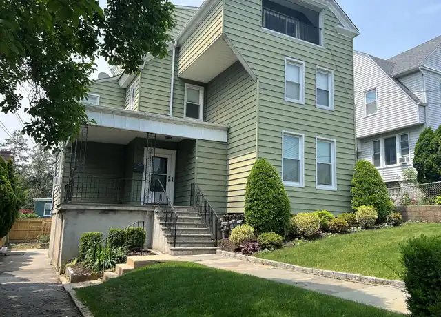 Property at 7 Alpha Pl Unit Third floor, New Rochelle, NY, 10805, 1 bed, 1 bath, [object Object]