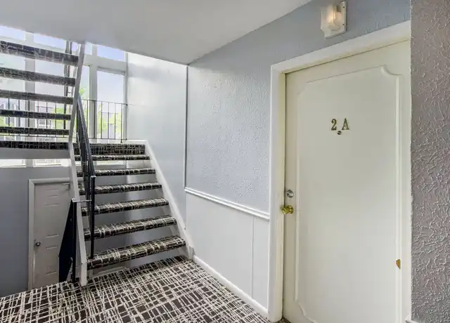 Property at Devonshire Apartments - 902 Gribbin Ln, Toledo, OH, 43612, 1-2 bed, 1-2 bath, [object Object]