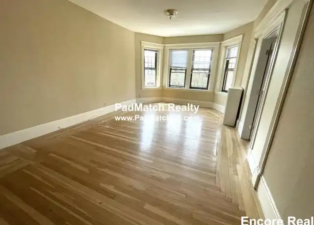 Property at 109 Saint Paul St, Brookline, MA, 02446, 2 beds, 1 bath, [object Object]