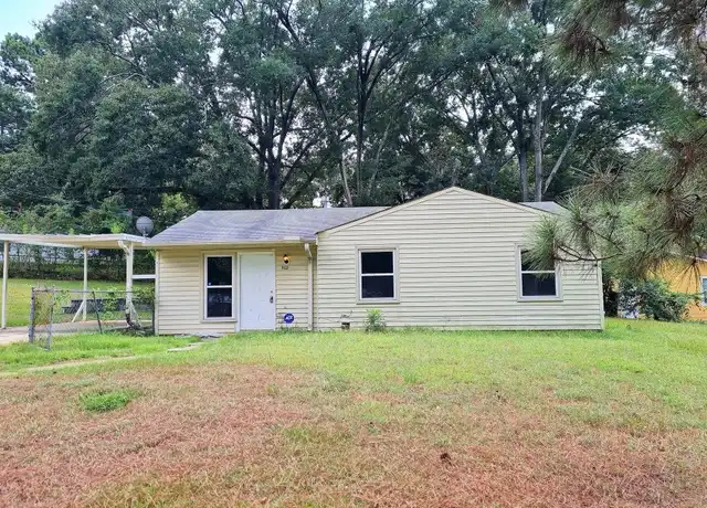 Property at 1102 Jameswood Ct, Montgomery, AL, 36109, 3 beds, 1 bath, [object Object]