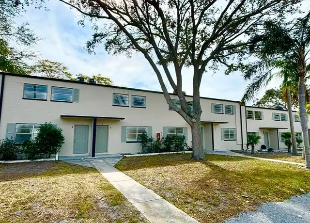 Property at 11938 133rd Ave Unit 2, Largo, FL, 33778, 3 beds, 1 bath, [object Object]