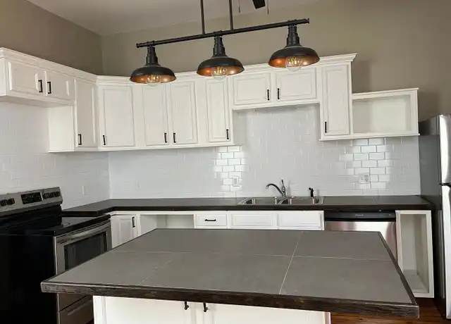 Property at 1830 Pearl St, Covington, KY, 41014, 3 beds, 2 baths, [object Object]