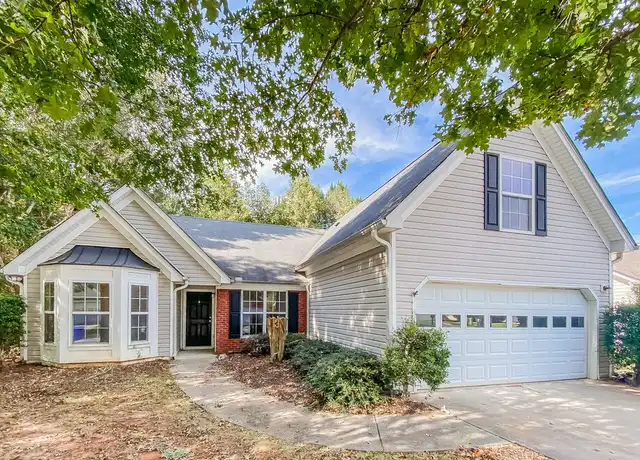 Property at 552 The Boulevard, Newnan, GA, 30263, 3 beds, 2 baths, [object Object]