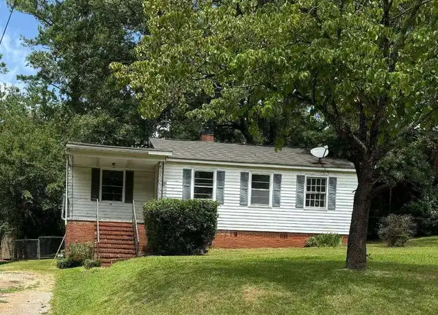 Property at 208 Rutland Cir, Lagrange, GA, 30241, 2 beds, 1 bath, [object Object]