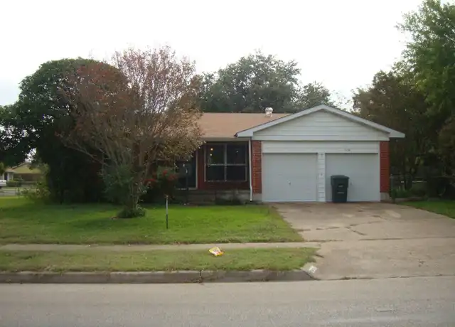 Property at 2320 Zephyr Rd, Killeen, TX, 76543, 2 beds, 1.5 baths, [object Object]