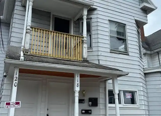 Property at 118 W Farm St, Waterbury, CT, 06704, 3 beds, 1 bath, [object Object]