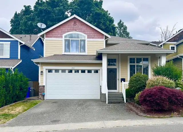 Property at 2826 NE 7th St, Renton, WA, 98056, 5 beds, 2.5 baths, [object Object]