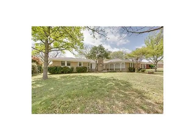 Property at 1724 Midcrest Dr, Plano, TX, 75075, 4 beds, 2 baths, [object Object]