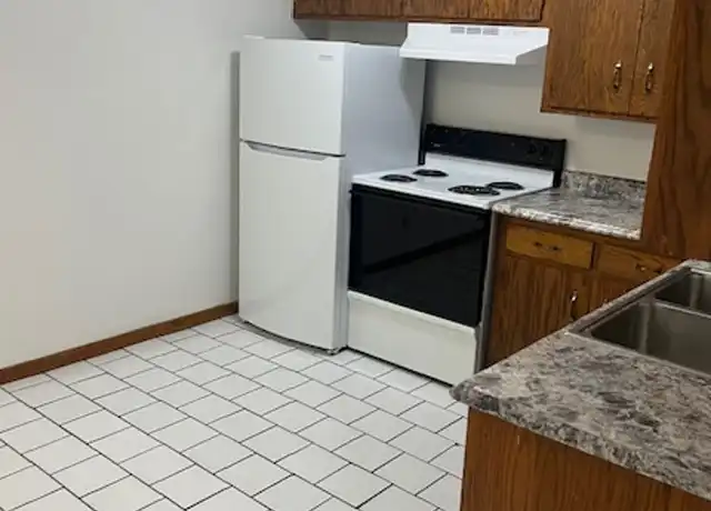 Property at 518 E Main St Unit 518-17, Anoka, MN, 55303, 2 beds, 1 bath, [object Object]