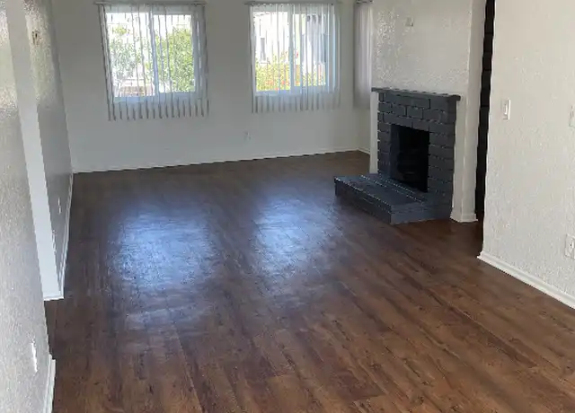 Property at 1702 Florida St Unit 23, Huntington Beach, CA, 92648, 2 beds, 1 bath, [object Object]