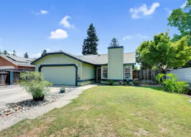Property at 1012 N Steven Ave, Farmersville, CA, 93223, 3 beds, 2 baths, [object Object]
