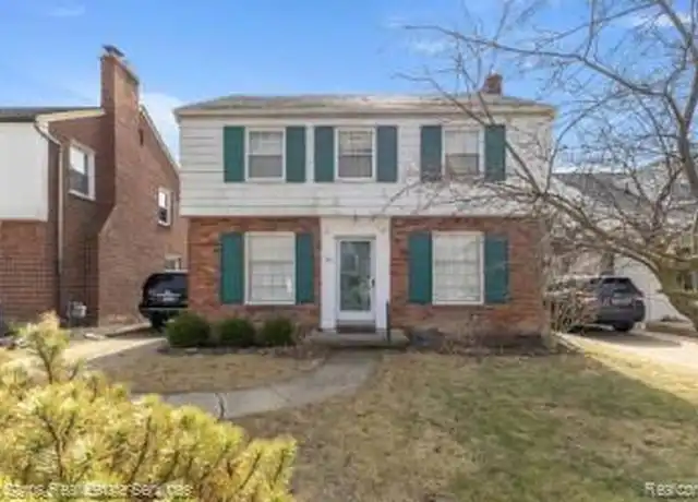 Property at 1883 Lochmoor Blvd, Grosse Pointe Woods, MI, 48236, 3 beds, 2.5 baths, [object Object]