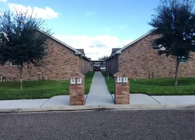 Property at 716 S Dfw Dr, Edinburg, TX, 78539, 2 beds, 2 baths, [object Object]