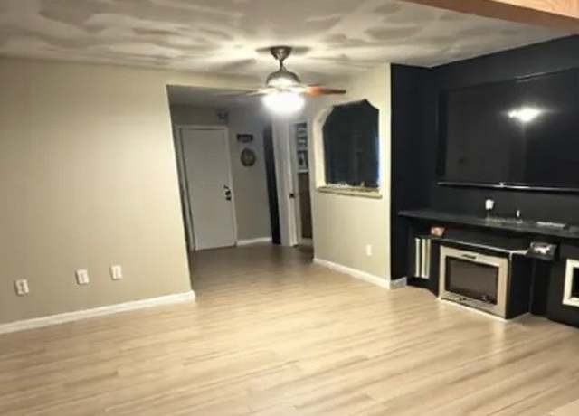 Photo of 32 Spring Ave Unit 1, Brockton, MA 02302