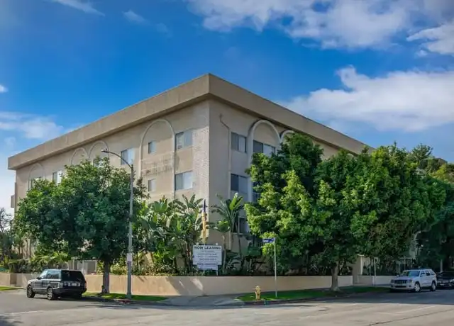 Property at Pierre Towers - 8700 Burton Way, West Hollywood, CA, 90048, 1 bed, 1.5 baths, [object Object]