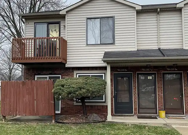 Property at 19114 14 Mile Rd, Roseville, MI, 48066, 2 beds, 1 bath, [object Object]