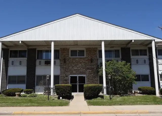 Property at 1312 Melrose Ave, Waukegan, IL, 60085, 1 bed, 1 bath, [object Object]