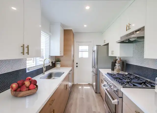 Property at 6229 La Jolla Blvd Unit 6229, La Jolla, CA, 92037, 2 beds, 2 baths, [object Object]