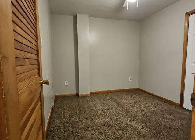 Property at 326 W Broad St Unit 1, Tamaqua, PA, 18252, 1 bed, 1 bath, [object Object]