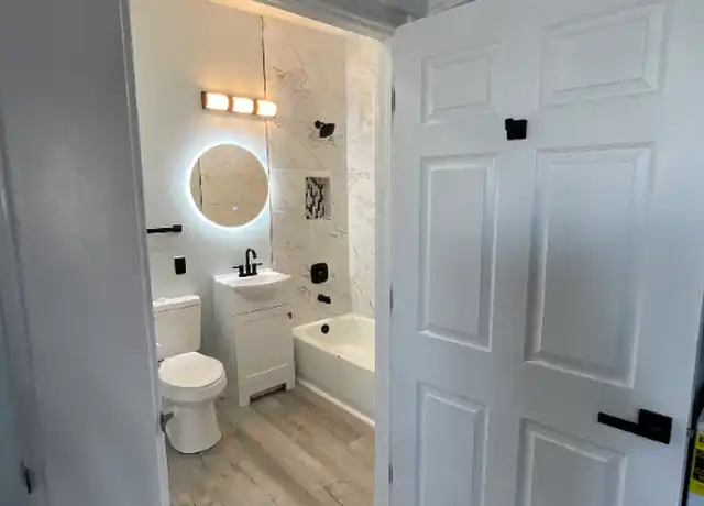 Property at 809 Newman St Unit 2, El Paso, TX, 79902, 2 beds, 1 bath, [object Object]