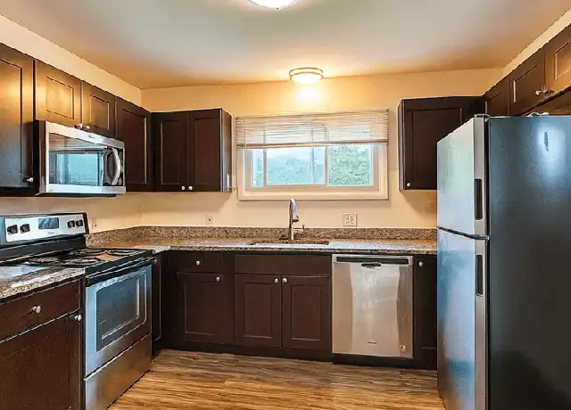 Property at 2136 Washtenaw Ave Unit 2136, Ann Arbor, MI, 48104, 3 beds, 2 baths, [object Object]