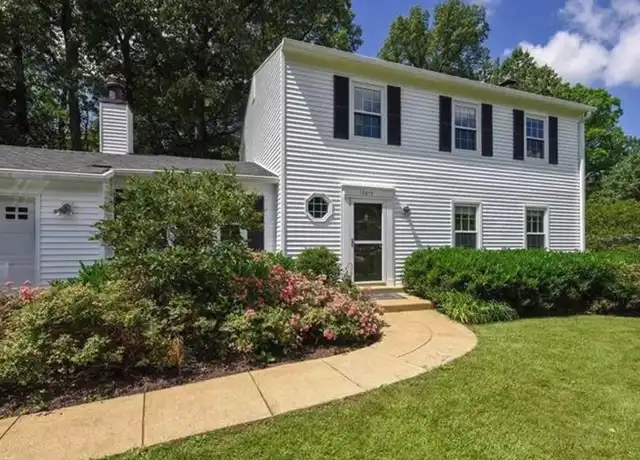 Property at 12613 Glenbrooke Woods Dr, Herndon, VA, 20171, 4 beds, 2.5 baths, [object Object]