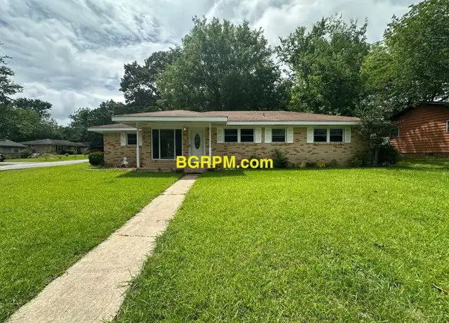 Property at 1 Kaye Ln, Jacksonville, AR, 72076, 3 beds, 1.5 baths, [object Object]